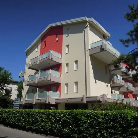 Cozy Two-room Flat 100 Metres From Apartment Bibione