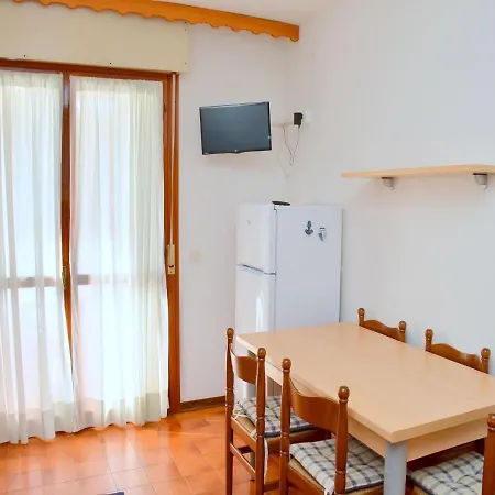 Cozy Two-room Flat 100 Metres From Apartment Bibione