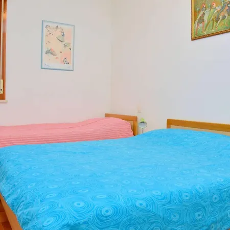 شقة Cozy Two-room Flat 100mt From