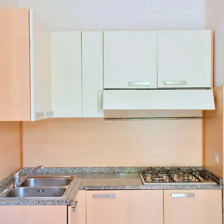 Cozy Two-room Flat 100mt From * بيبيوني